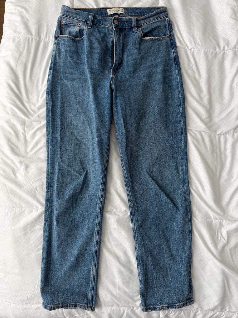 Abercrombie & Fitch Curve Love Ultra High Rise Ankle Straight Jean 29/8L Blue